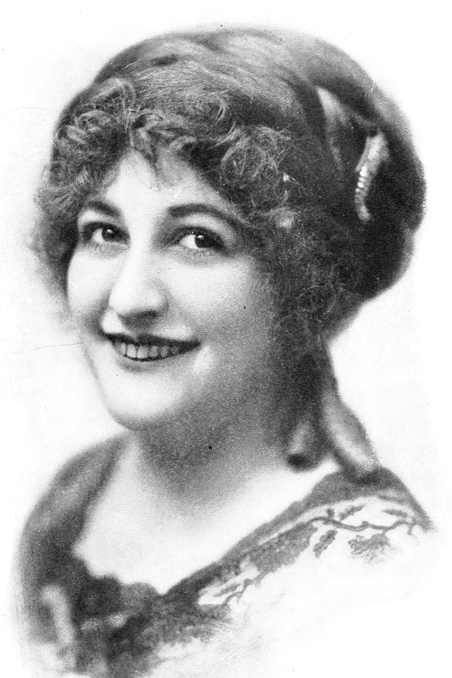 Octavia Handworth backdrop