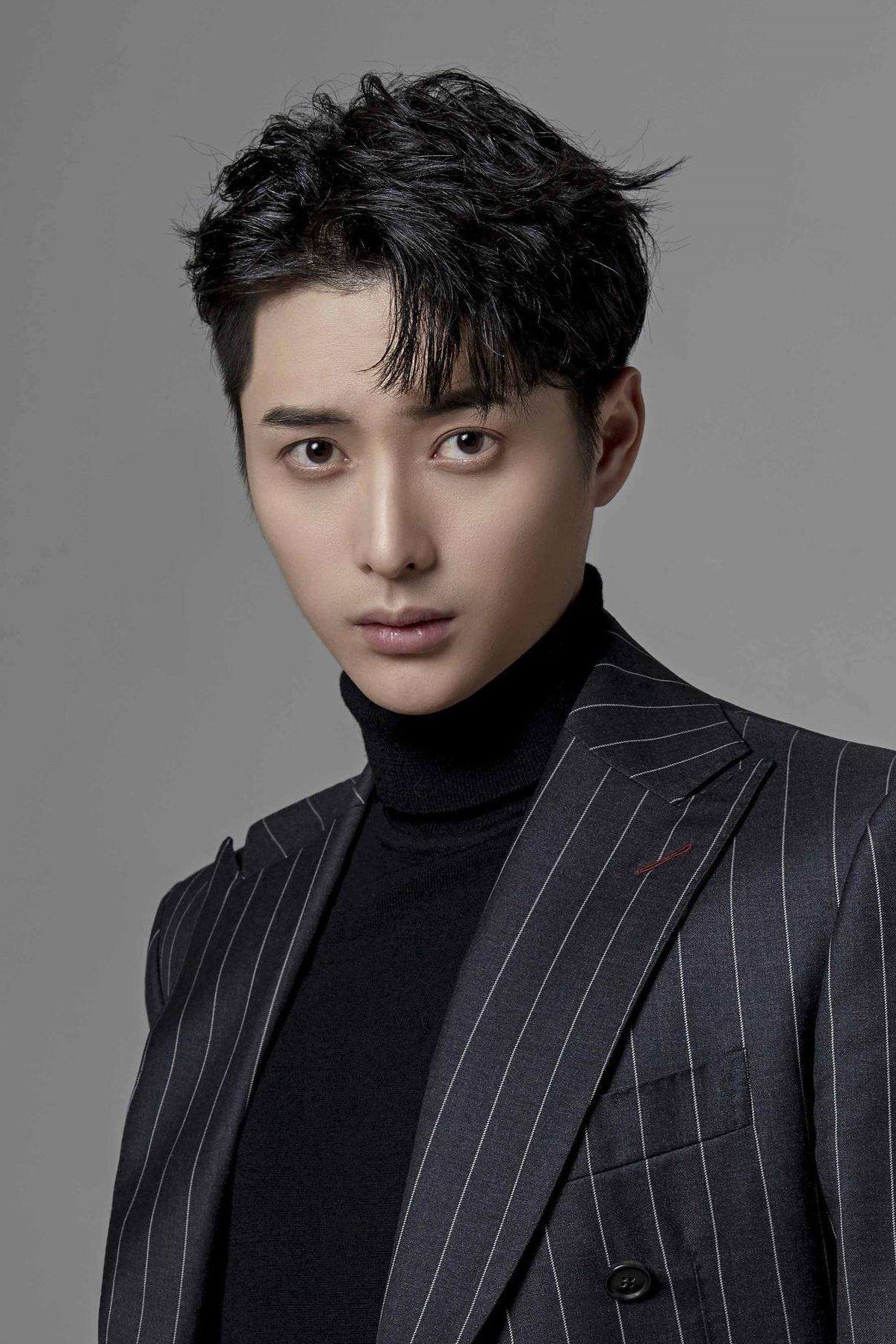 Han Chengyu backdrop