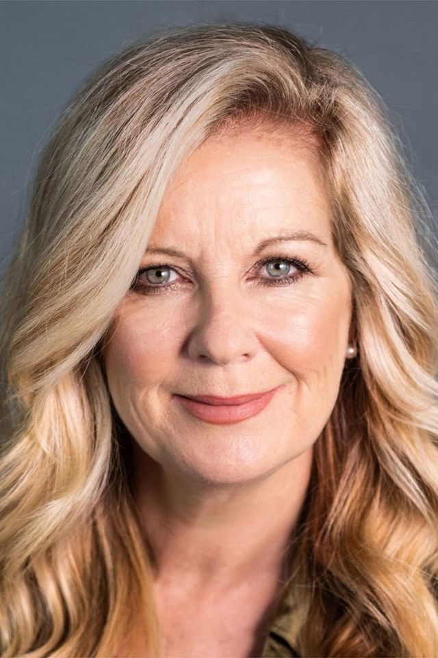 Amanda Benson backdrop