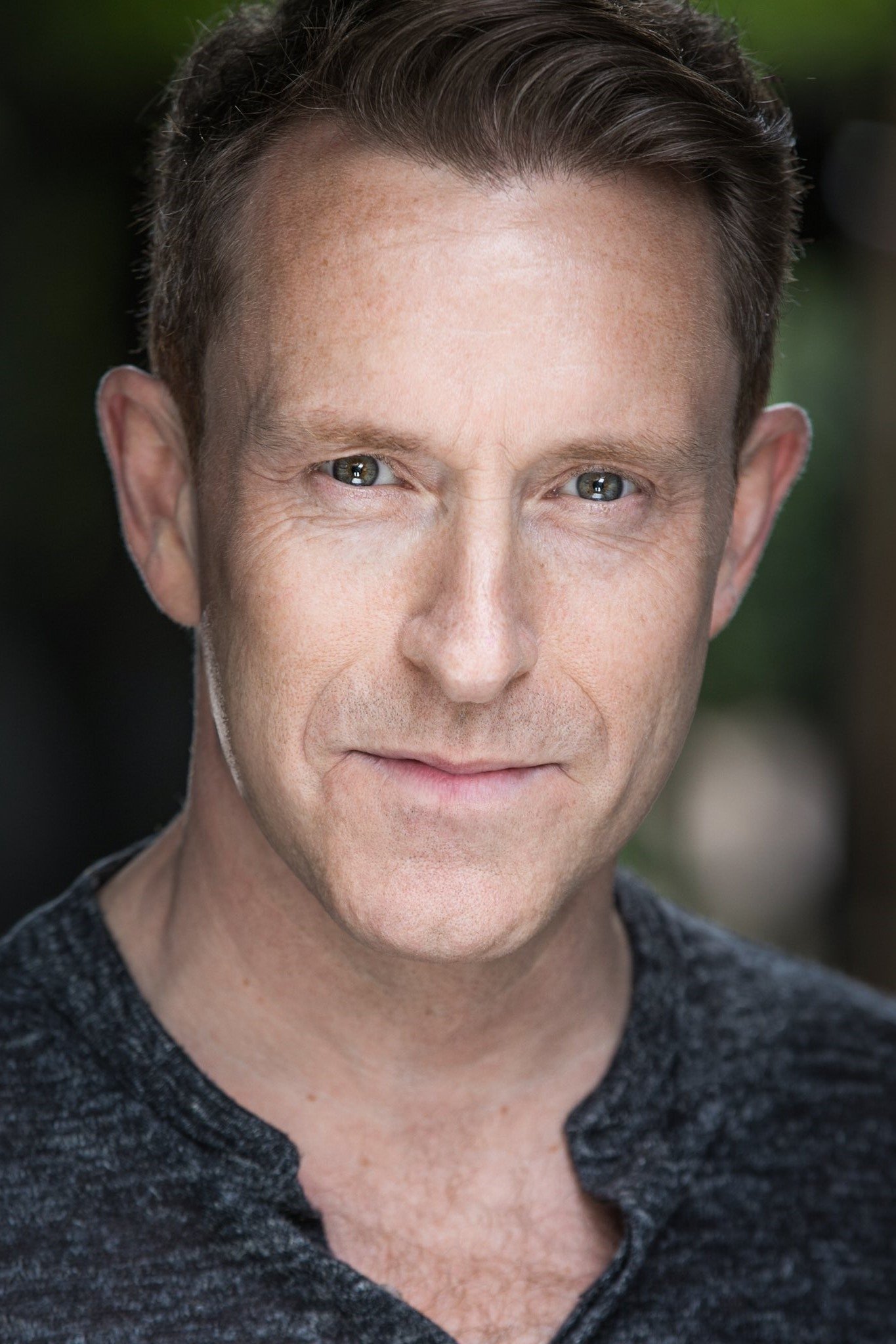 Earl Carpenter backdrop