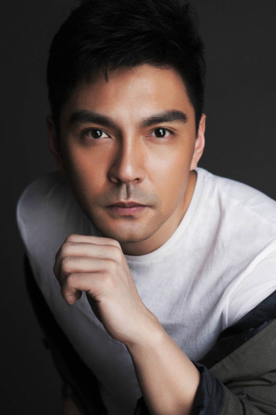 Wang Jinxin backdrop