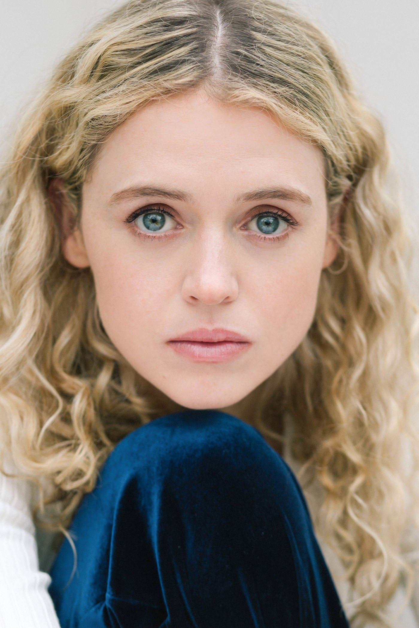 Sofia Oxenham backdrop