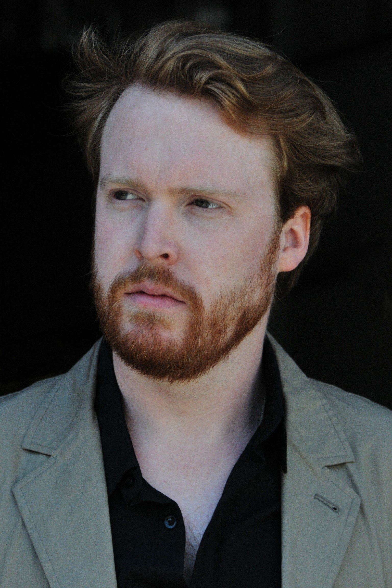 Ole Fischer backdrop