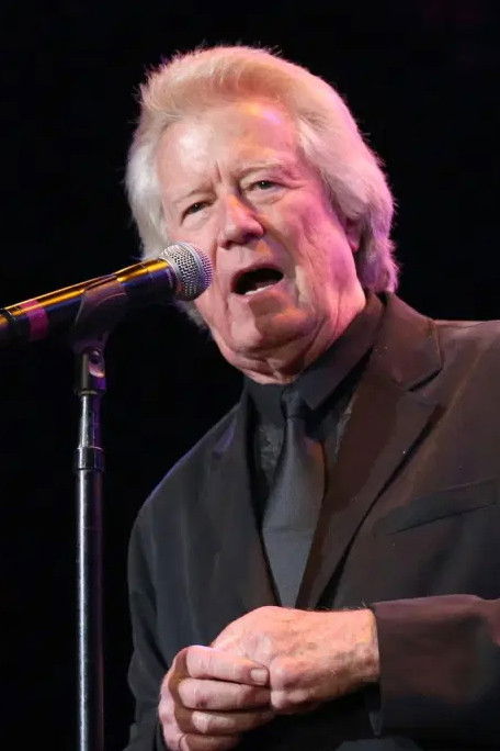 Dean Torrence backdrop