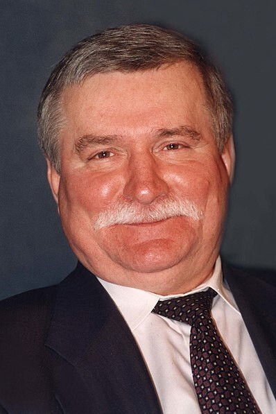 Lech Wałęsa backdrop