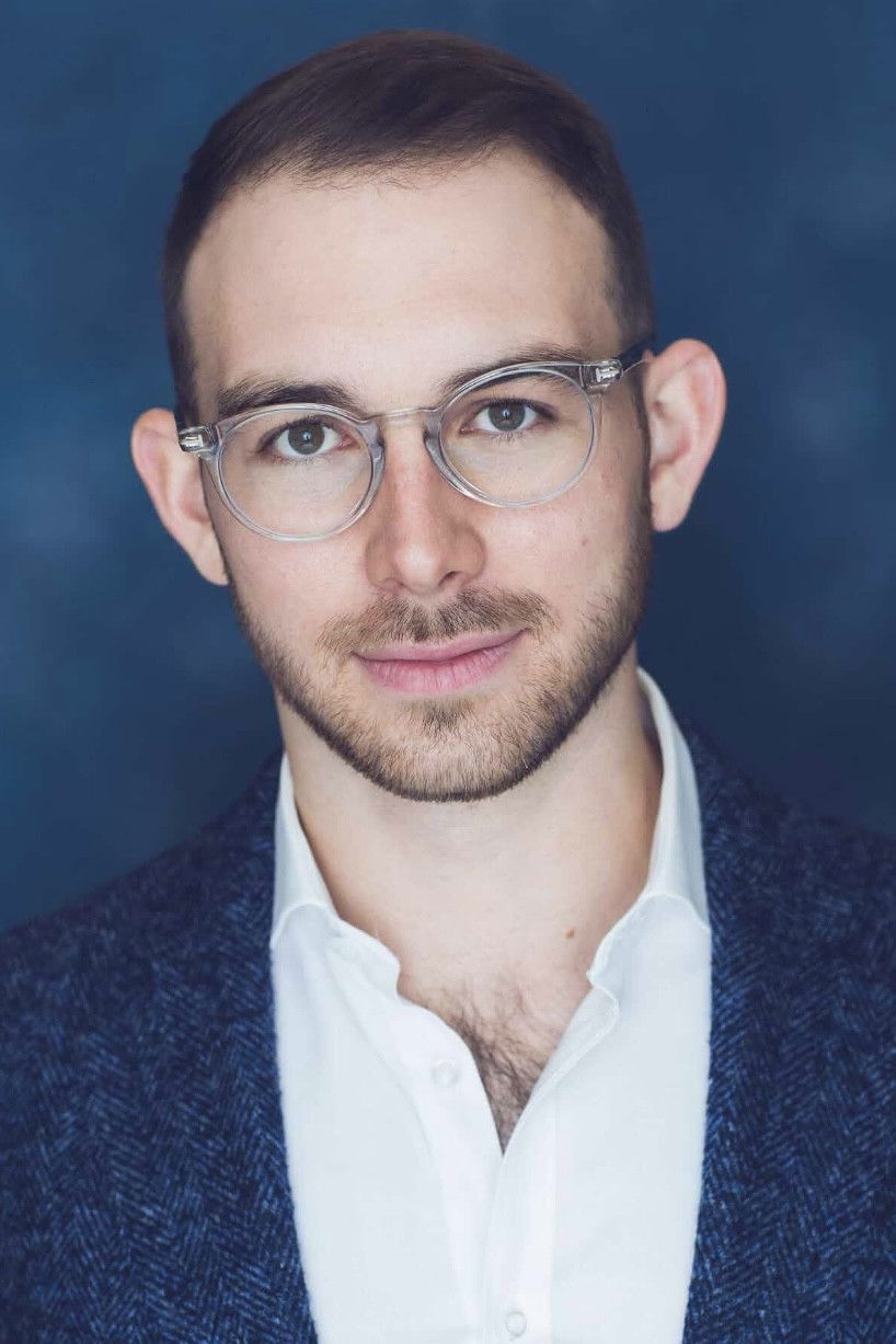 Evan Metzold backdrop