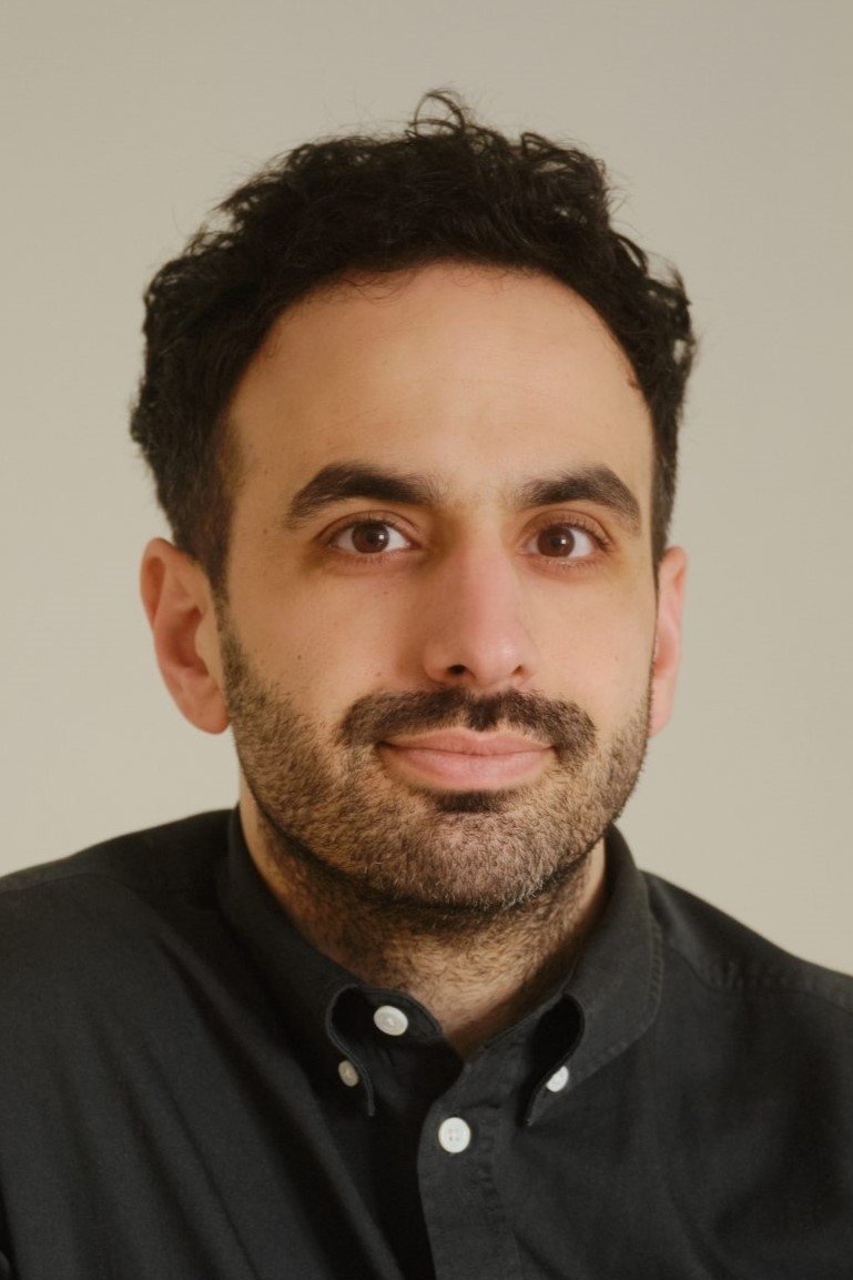 Nicolas Krief backdrop