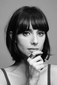 Regan James: Regan Xheims