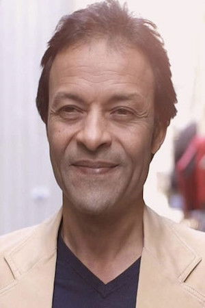 Hesham Abd Allah backdrop