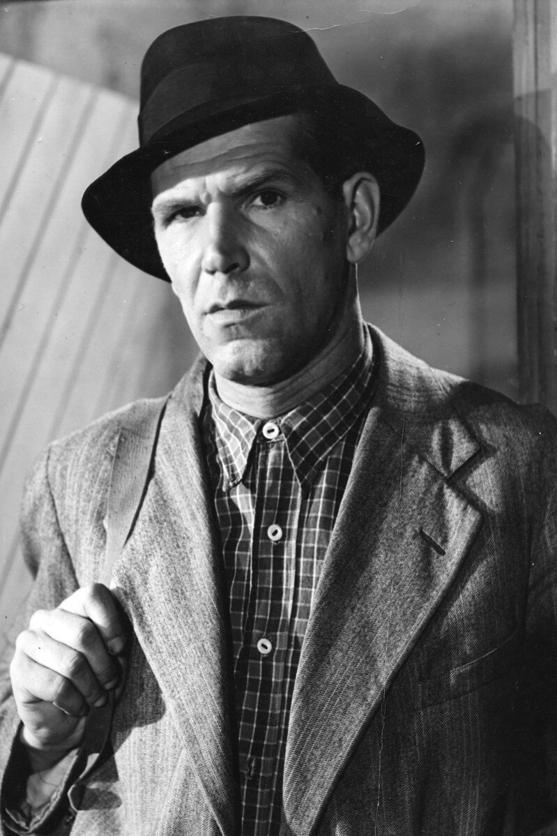 Reino Helismaa backdrop