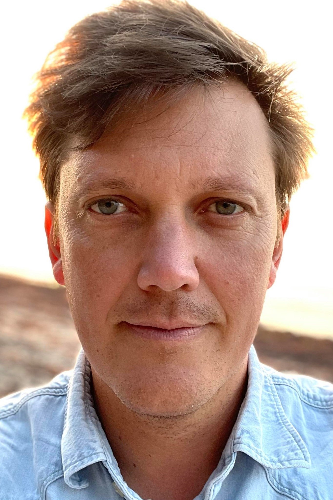 Tonio Kellner backdrop