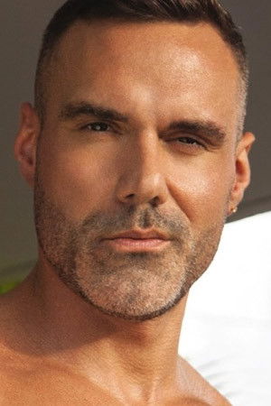 Manuel Skye backdrop