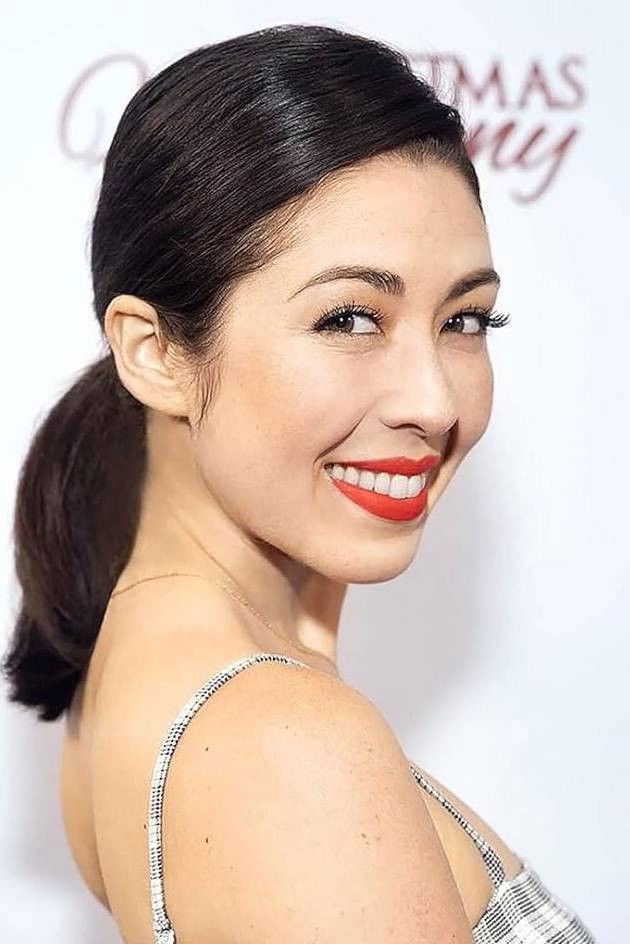 Reesa Ishiyama backdrop