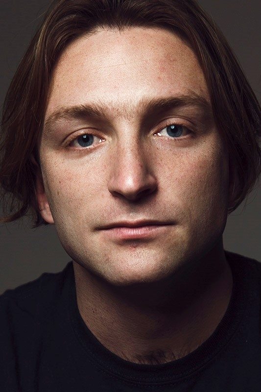 Max Grosse Majench backdrop