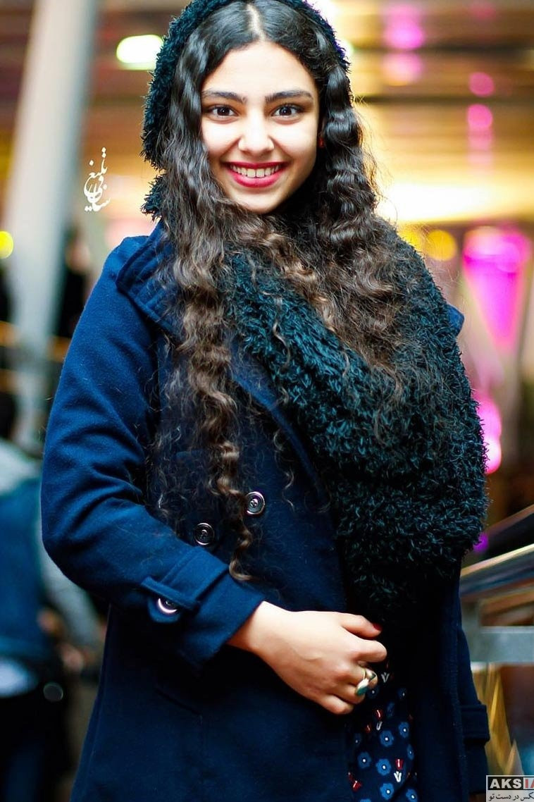 Setayesh Mahmoudi backdrop