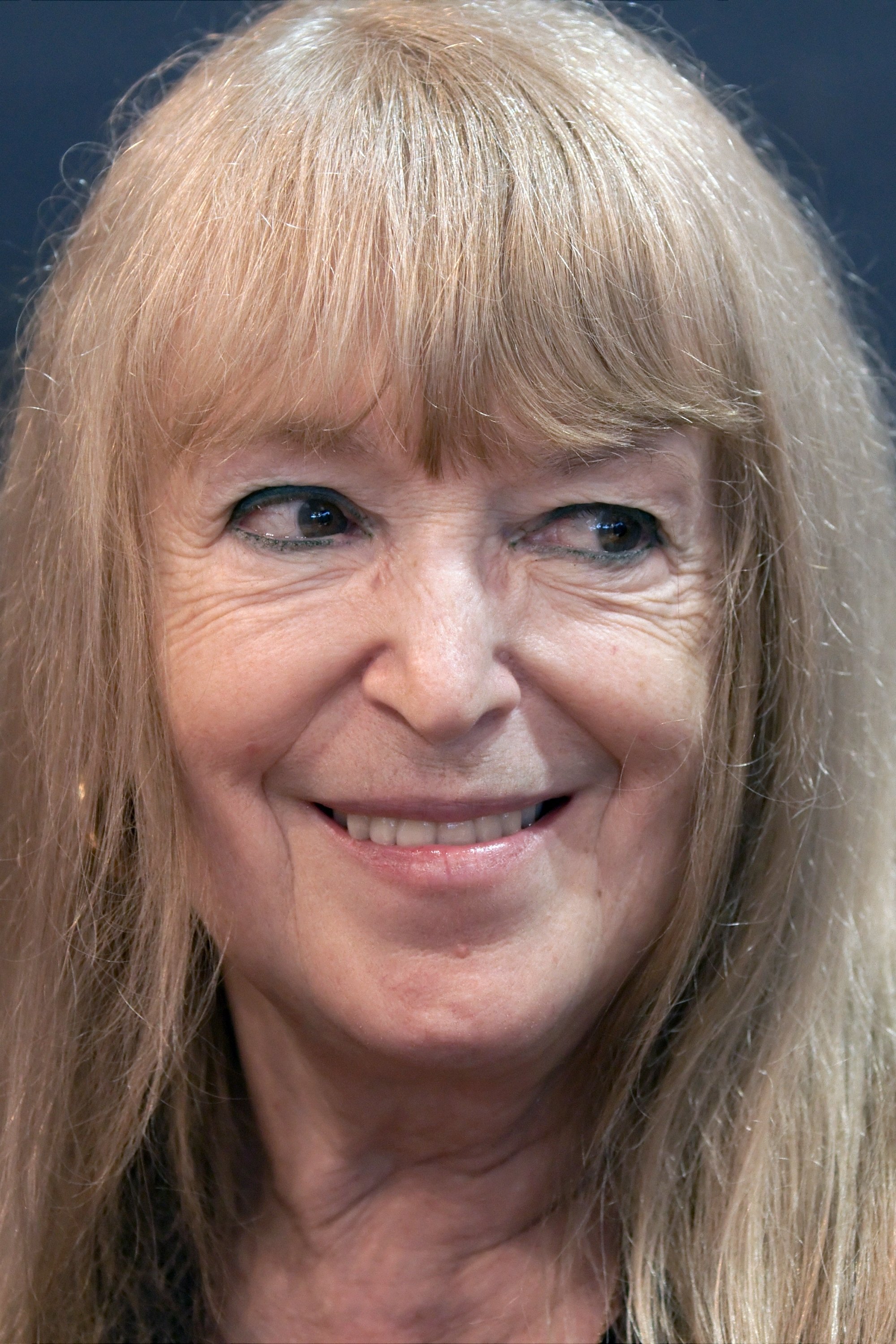 Dominique Grange backdrop