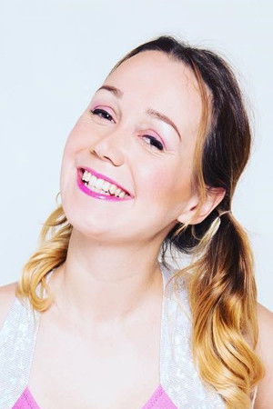 Lissy Lennox backdrop