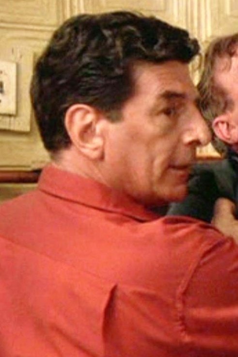 Ronald Makonë backdrop