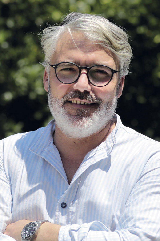 Nicolas Pagnol backdrop