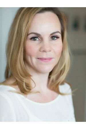 Tracy Coffey backdrop