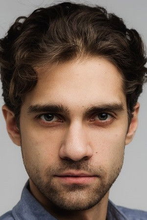 Ivan Tovmasyan backdrop