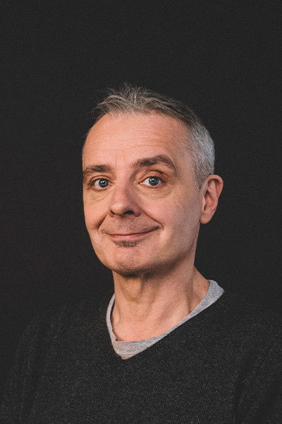 Thomas Maurer backdrop