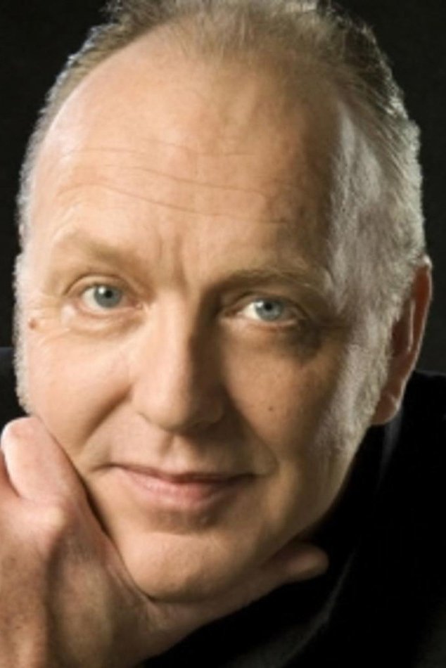 Christian Tasche backdrop