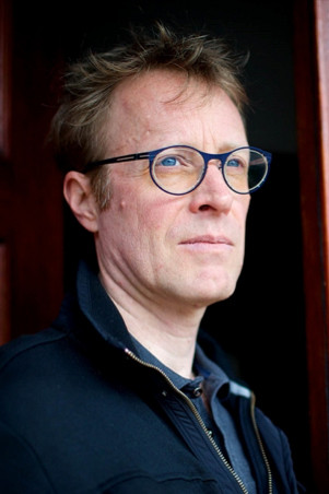 Alain Brunet backdrop