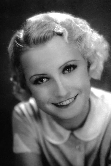 Truda Binarová backdrop