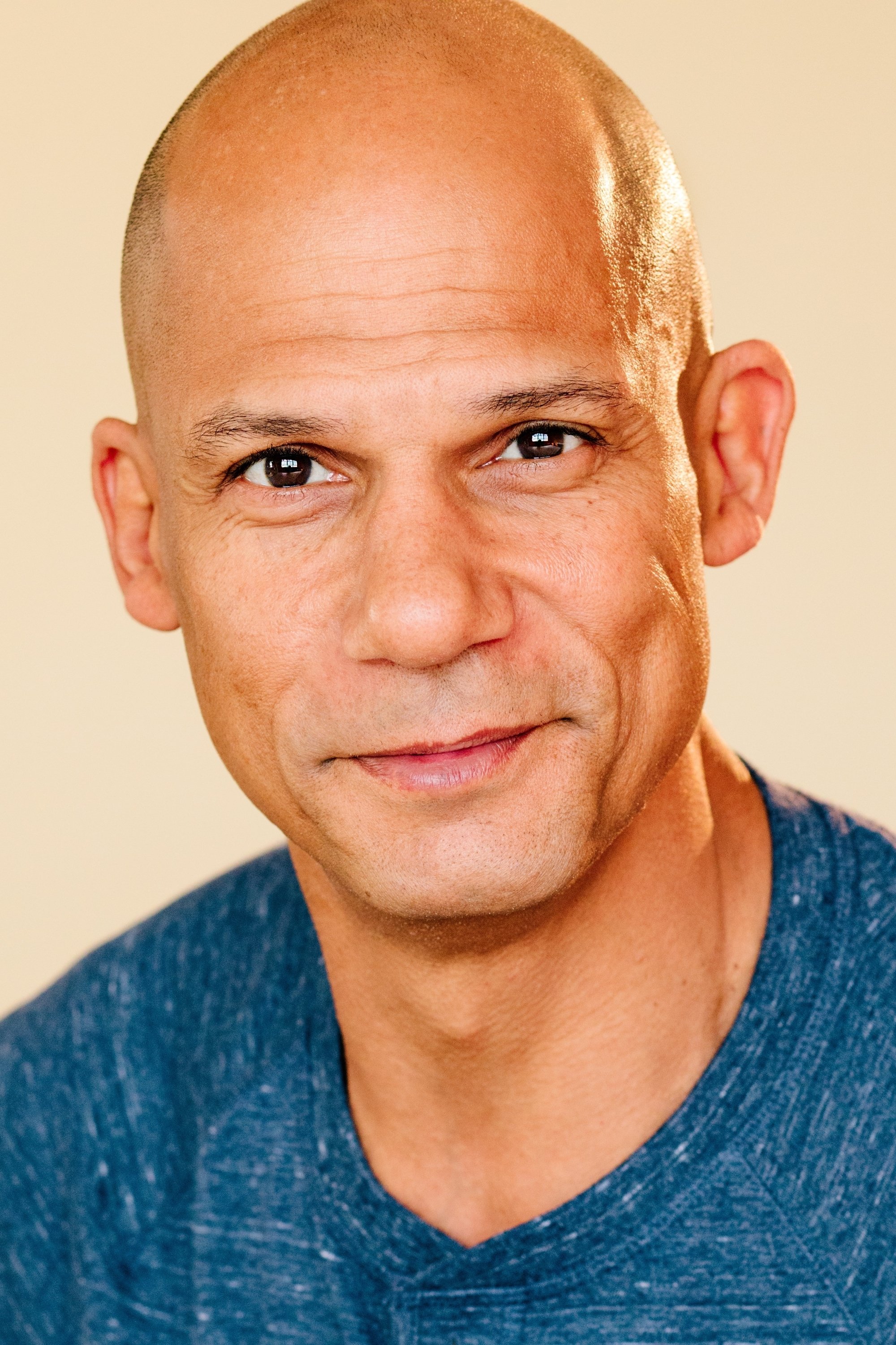 Carlos Ragas backdrop