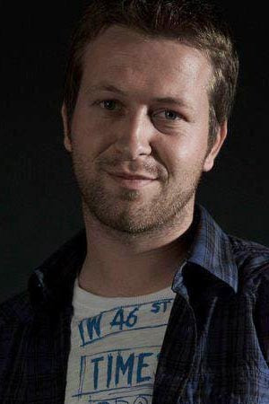 Erkan Pekbay backdrop