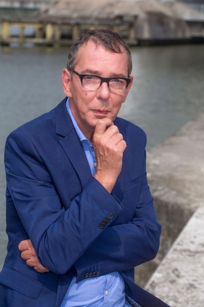 Herman Verbruggen → Herman Verbruggen backdrop