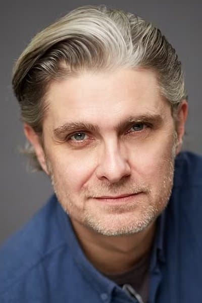 Mads M. Nielsen backdrop