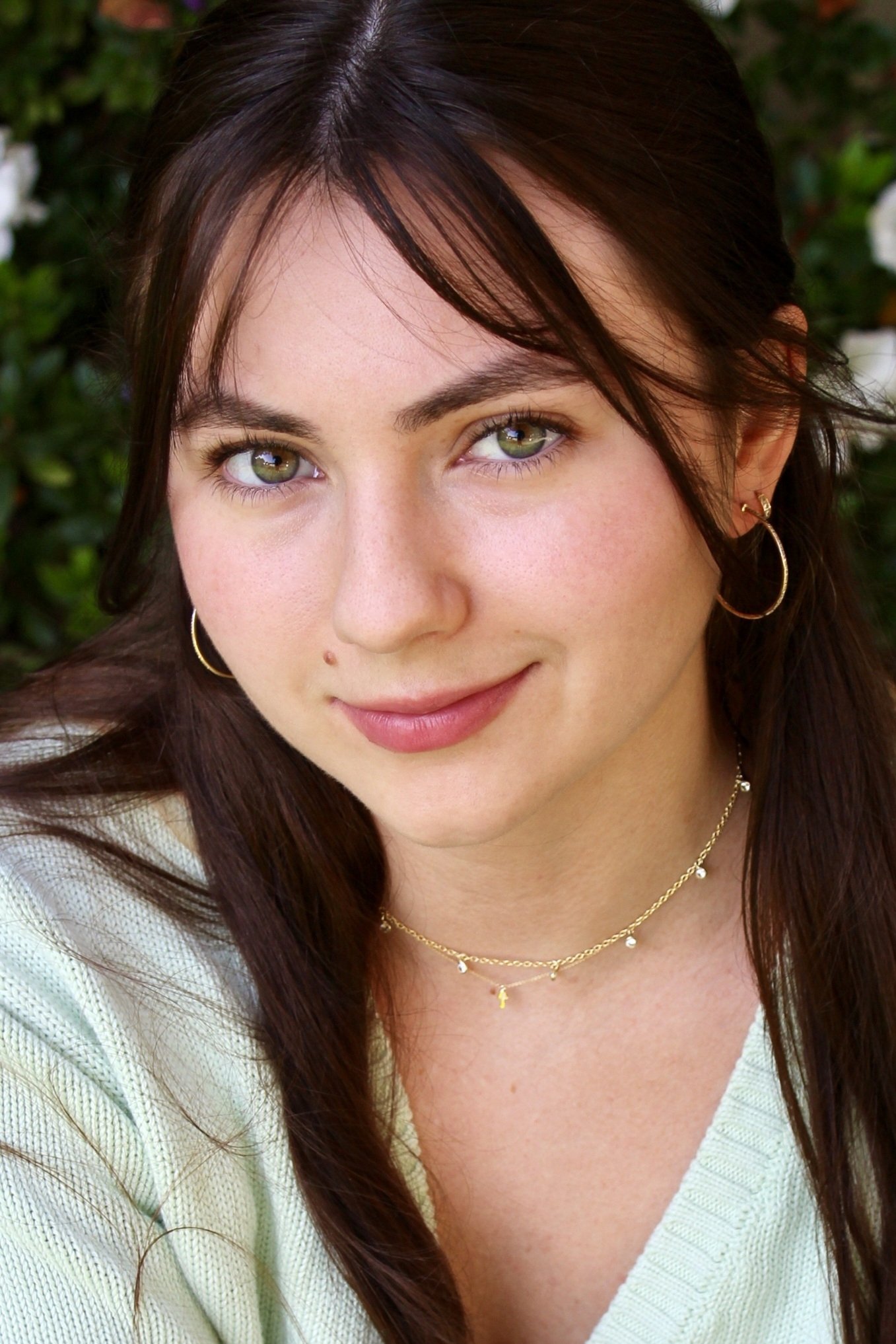 Rhiannon Leigh Wryn backdrop