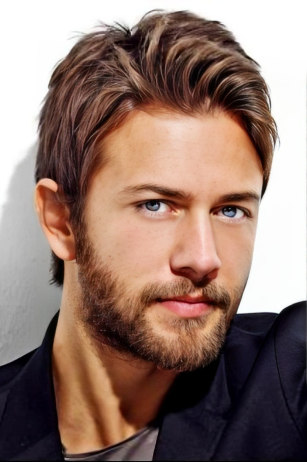 Selim Gülgören backdrop