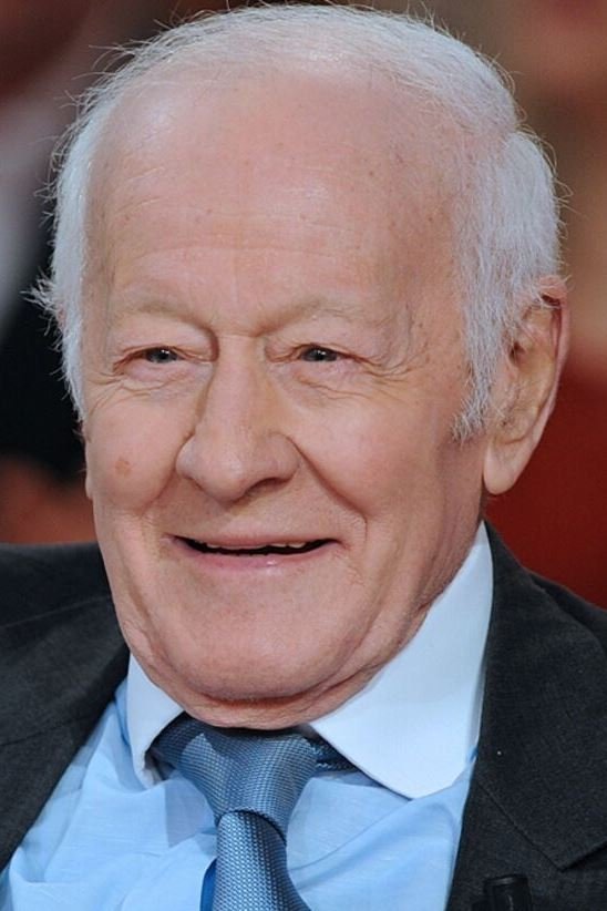 Jacques Chancel backdrop