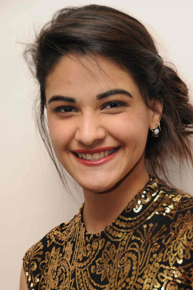 Tanishka Kapoor backdrop