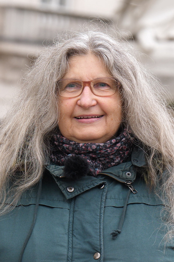 Dáša Vokatá backdrop