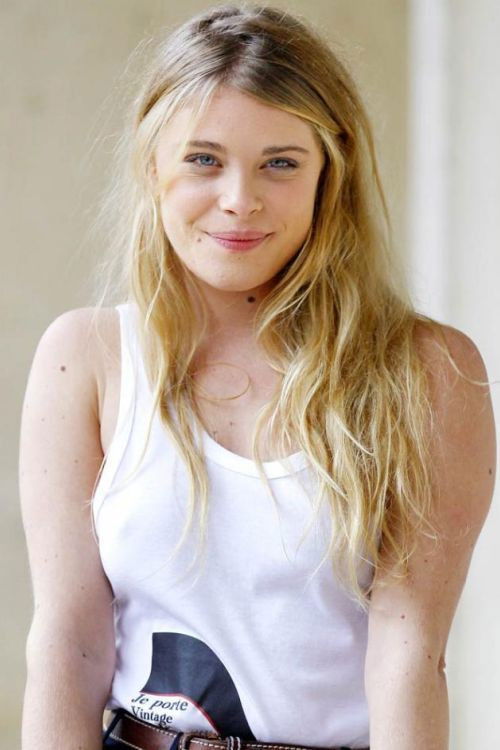 Ornella Boulé backdrop