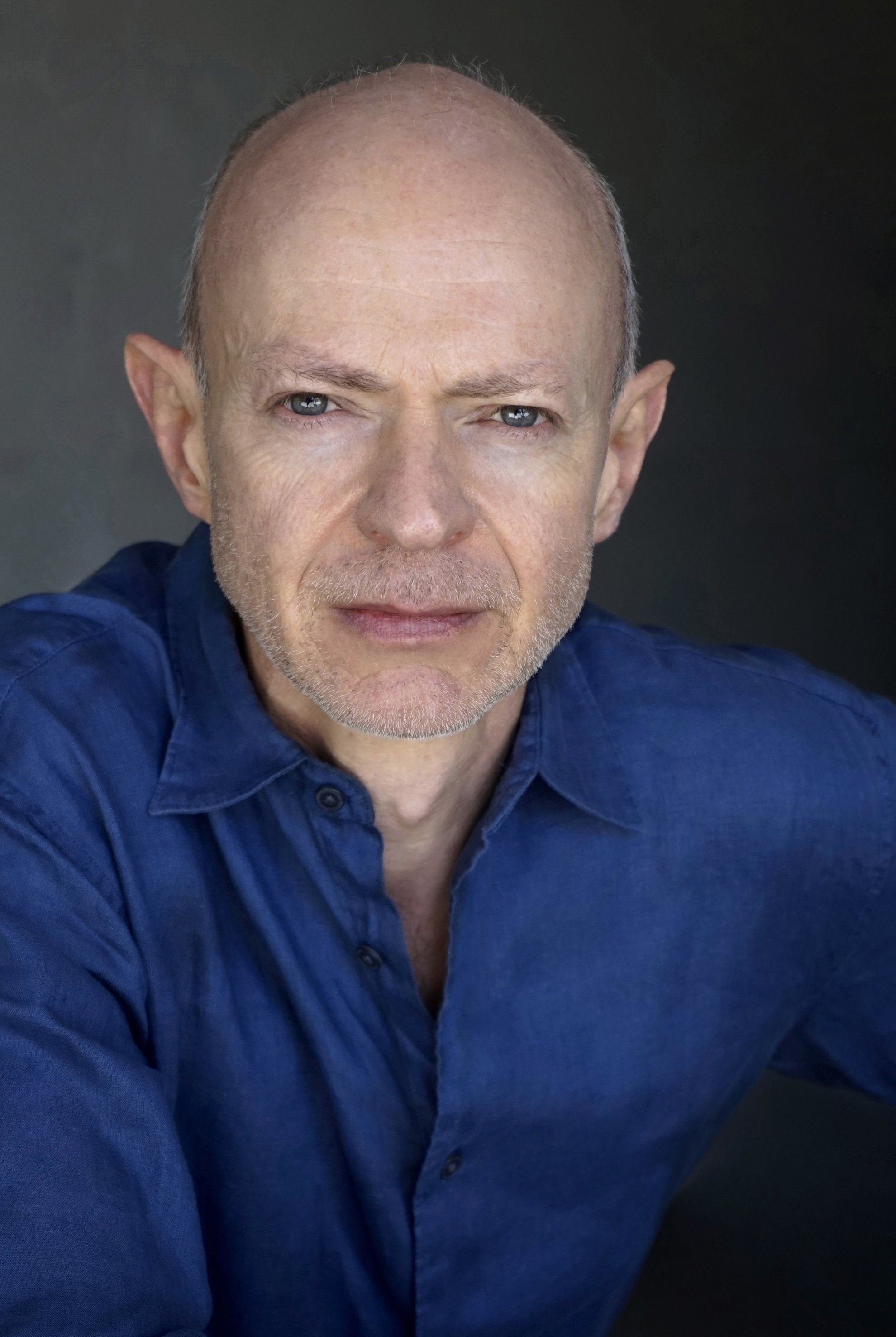 Julius Cotter backdrop