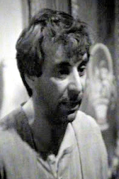 Alekos Mavridis backdrop