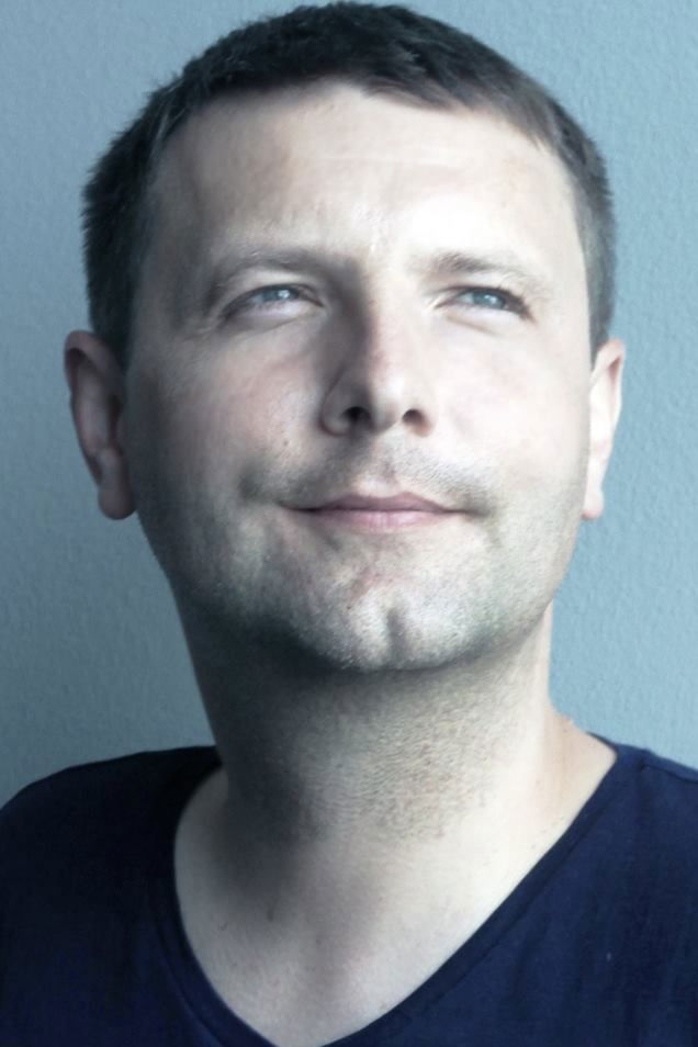 Maksym Chernysh backdrop