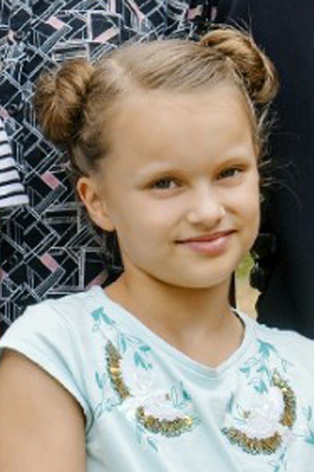 Leonore von Berg backdrop