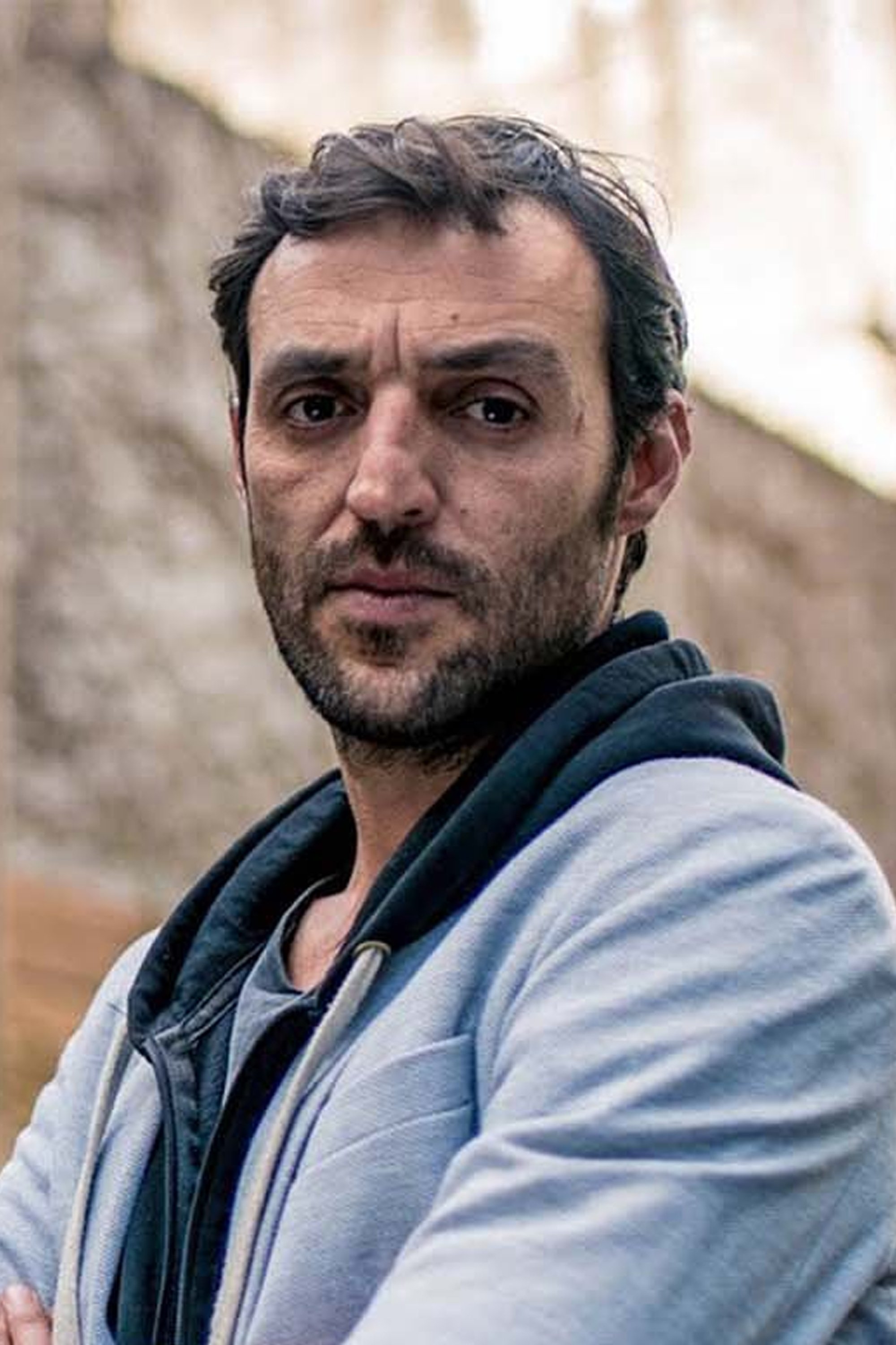 Jesús Braceras backdrop