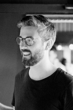 Matt Roberts backdrop