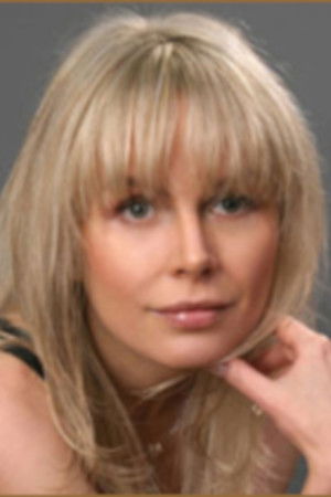 Flena Goleizovskaya backdrop