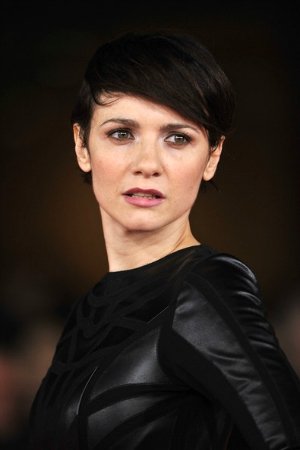 Kamila Filipi backdrop