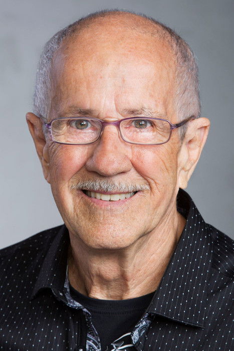 Marc Legault backdrop