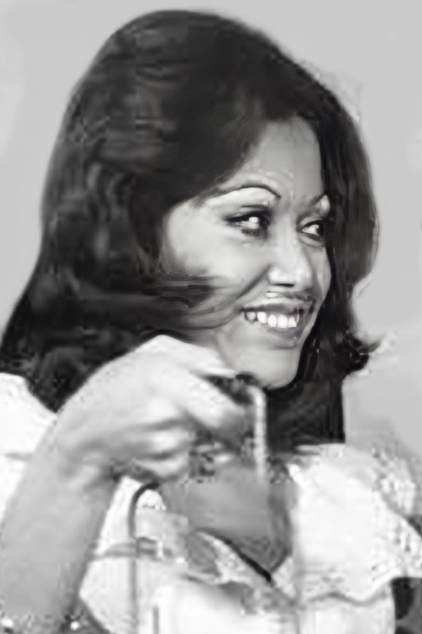 Dolores De Cicco backdrop