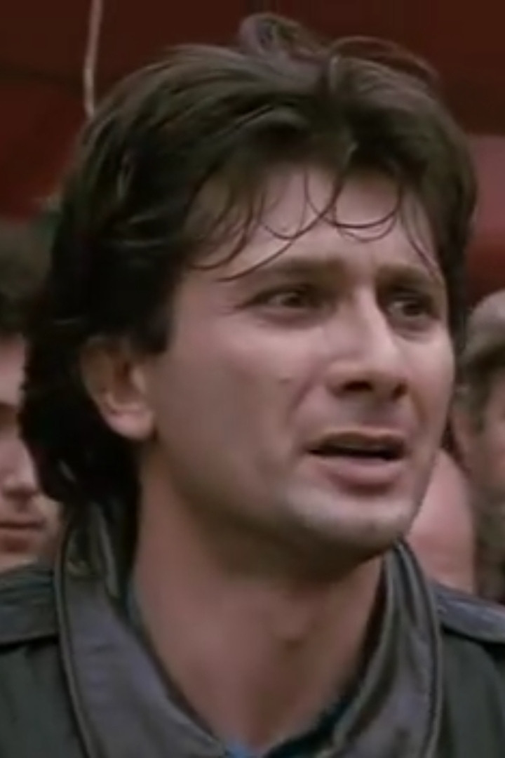 Tatu La Vecchia backdrop